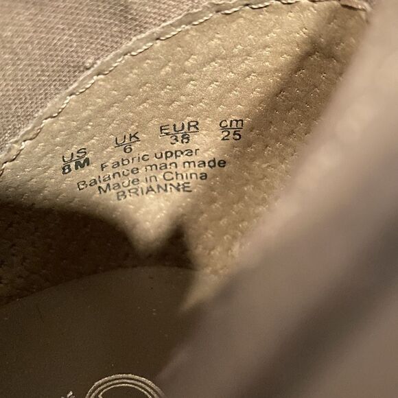 CARLOS by Carlos Santana Brianne Taupe Ankle Boots size 8.5 - Picture 6 of 6